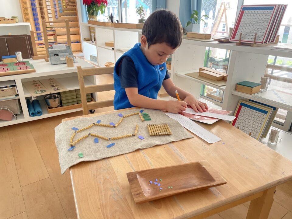 Booklet Page 1 Cube Primary Kindergarten - Counting in Base 10